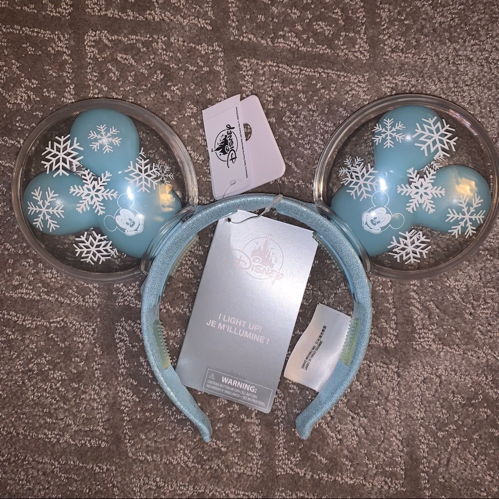 New Disney Parks Mickey Balloon Holiday Snowflake Frozen Light Up Ear Headband